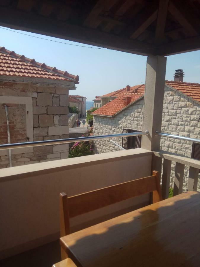 Apartmani Banic Apartman 5 Postira Ngoại thất bức ảnh